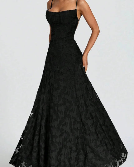 Clara Vigneau | Elegant Lace Maxi Dress