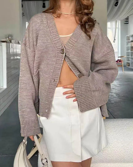 Women's Solid Color V-Neck Long Sleeve Casual Loose Cardigan Sweater