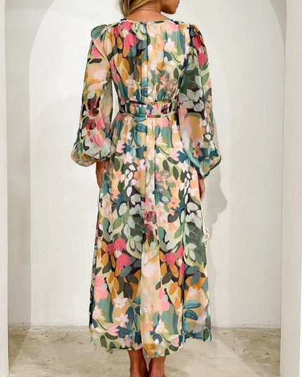 Carolina | Elegant Floral V-Neck Dress