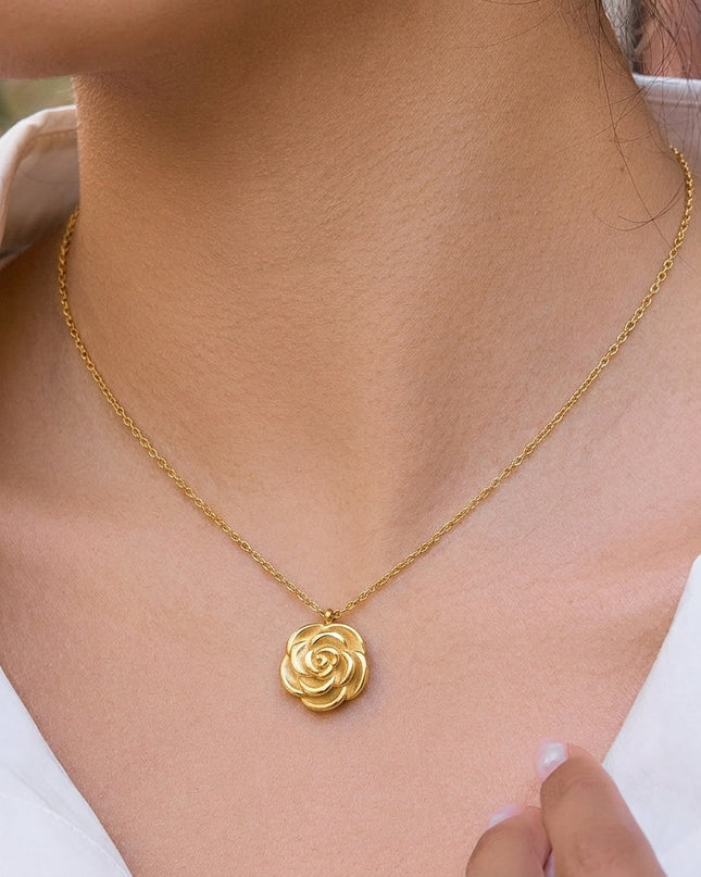 Margot | Rose Bloom Pendant Necklace
