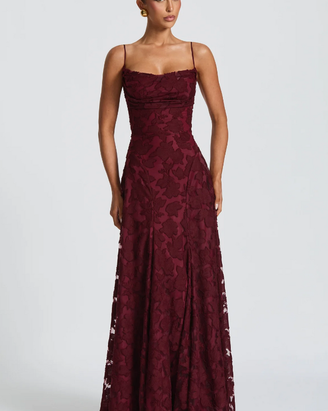 Clara Vigneau | Elegant Lace Maxi Dress