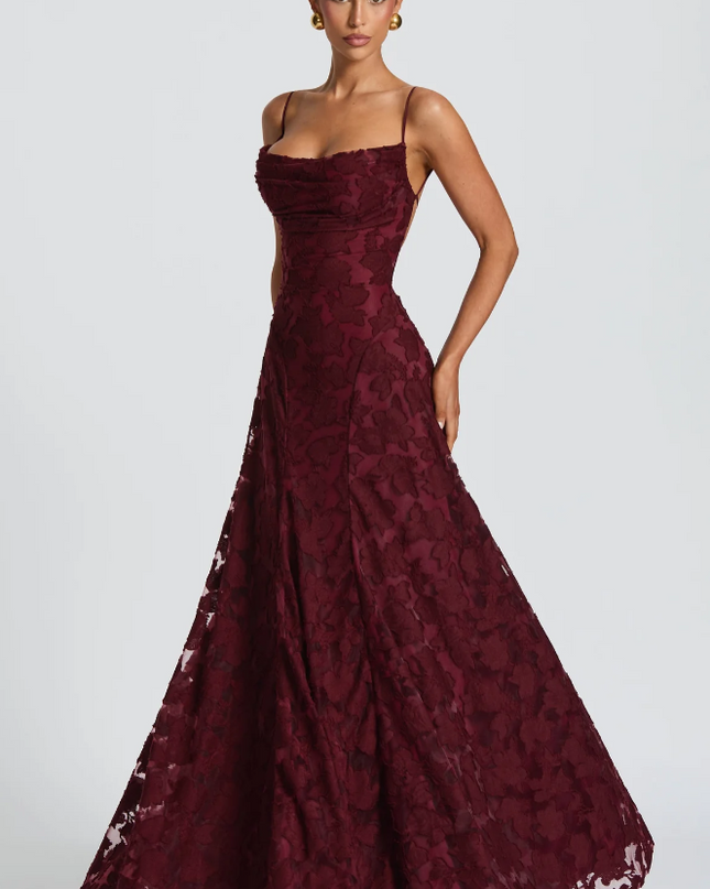 Clara Vigneau | Elegant Lace Maxi Dress