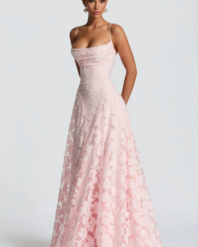 Clara Vigneau | Elegant Lace Maxi Dress