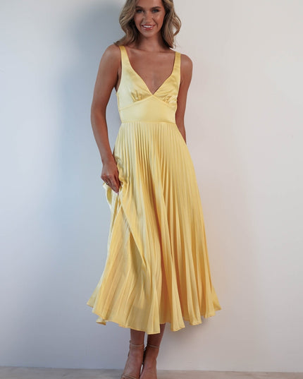 Cleo Bellamy | Elegant Pleated Midi Dress with Open Back