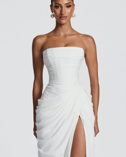 Zara Devereux | Dramatic Strapless Maxi Dress with Draping
