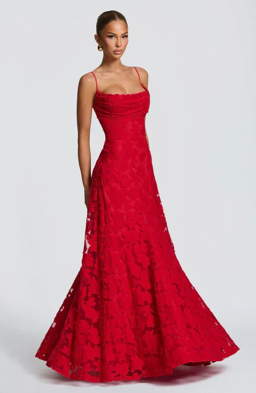 Clara Vigneau | Elegant Lace Maxi Dress