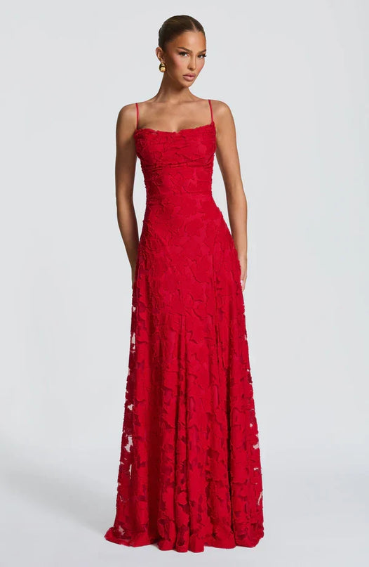 Clara Vigneau | Elegant Lace Maxi Dress