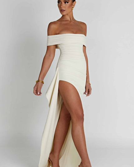 Vivienne Beaumont | Glamorous Off-Shoulder Maxi Dress