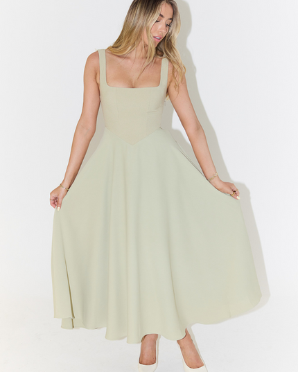 Woman wearing elegant flow maxi dress